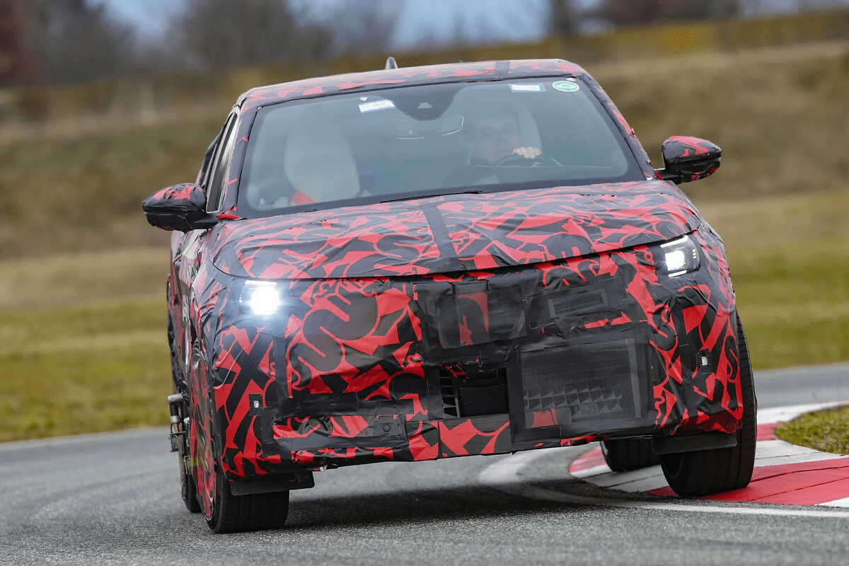 Alfa Romeo Milano 2024. Nowość już jest testowana na torze Balocco. Prezentacja 10 kwietnia