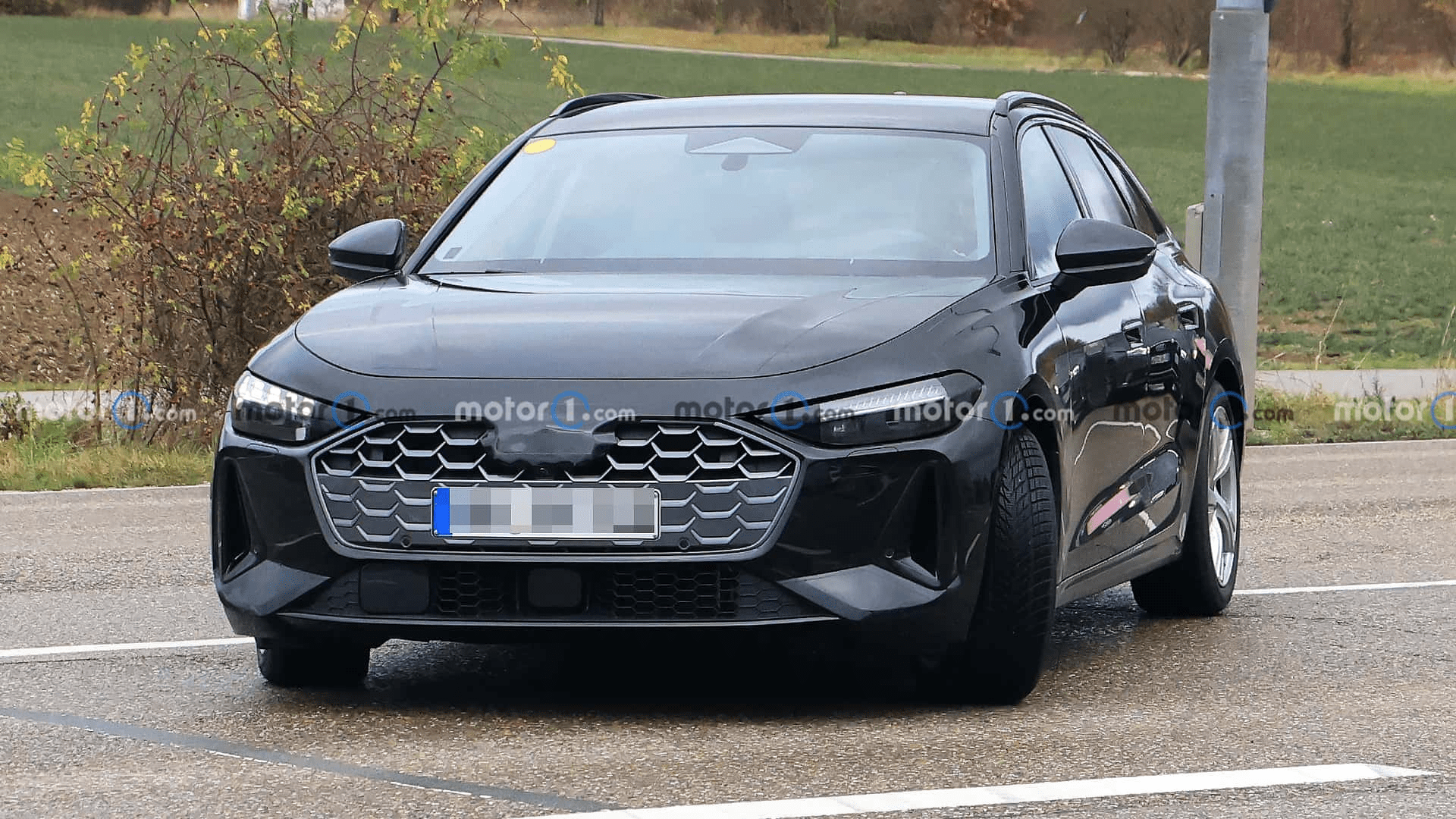 Nowe Audi A5 Avant 2024 na zdjęciach prawie bez kamuflarzu. Debiut coraz bliżej