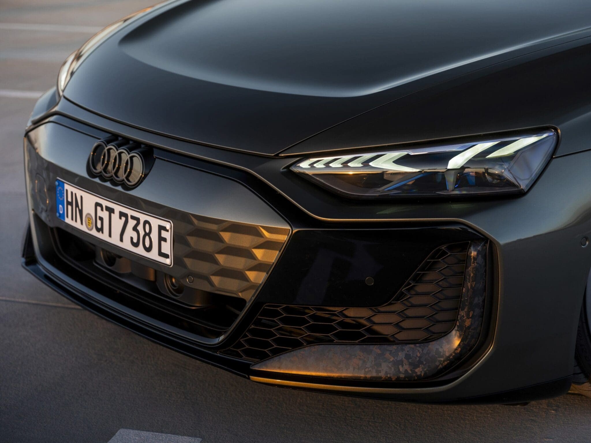 Audi RS e-tron GT Performance. Najmocniejsze elektryczne Gran Turismo 2024 od Audi
