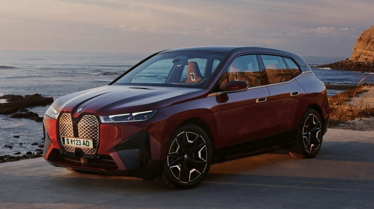 BMW iX 2023 – nowoczesność i elegancja