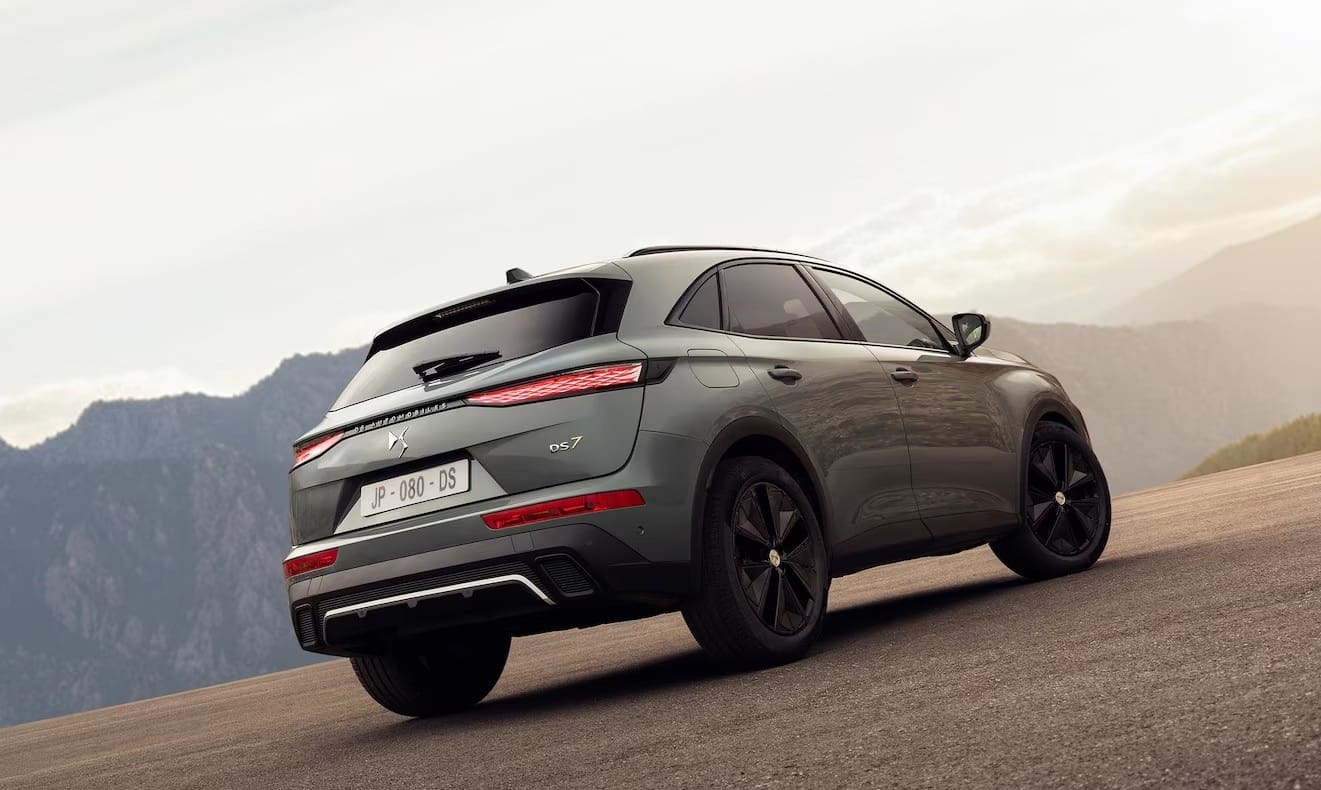 DS 7 PERFORMANCE Line