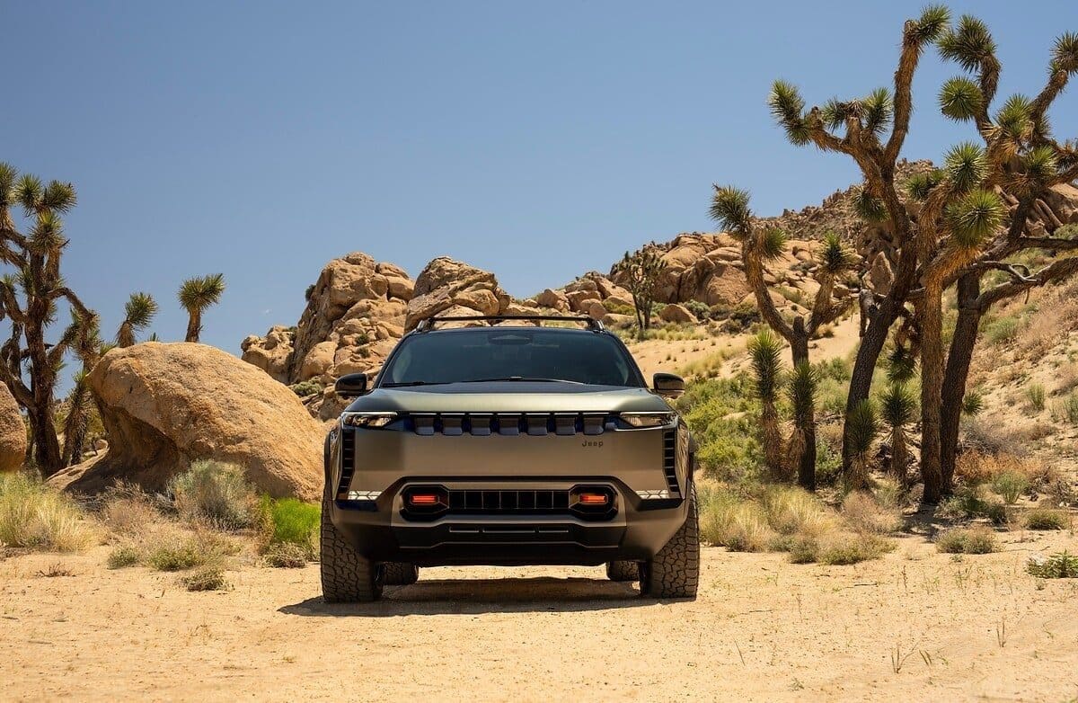Jeep Wagoneer S Trailhawk. Widzieliście już nowy koncept 4xe w świecie samochodów terenowych?