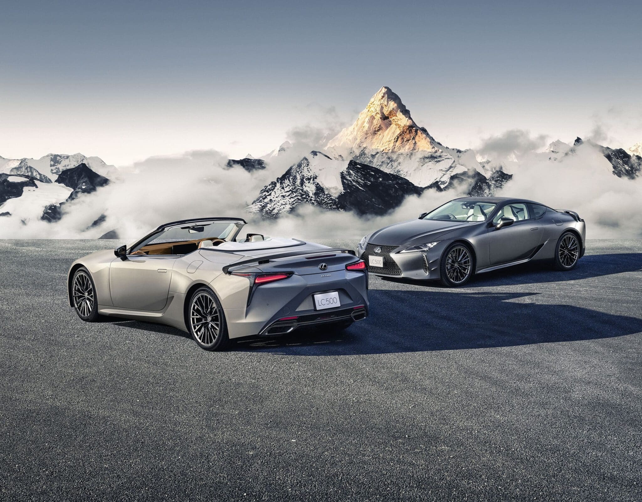 Kolekcjonerski Lexus LC 500 Pinnacle. Kabriolet i coupe specjalnie dla Japonii