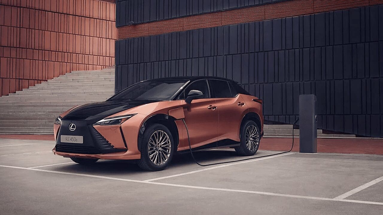 Lexus RZ 450e – nowoczesna technologia