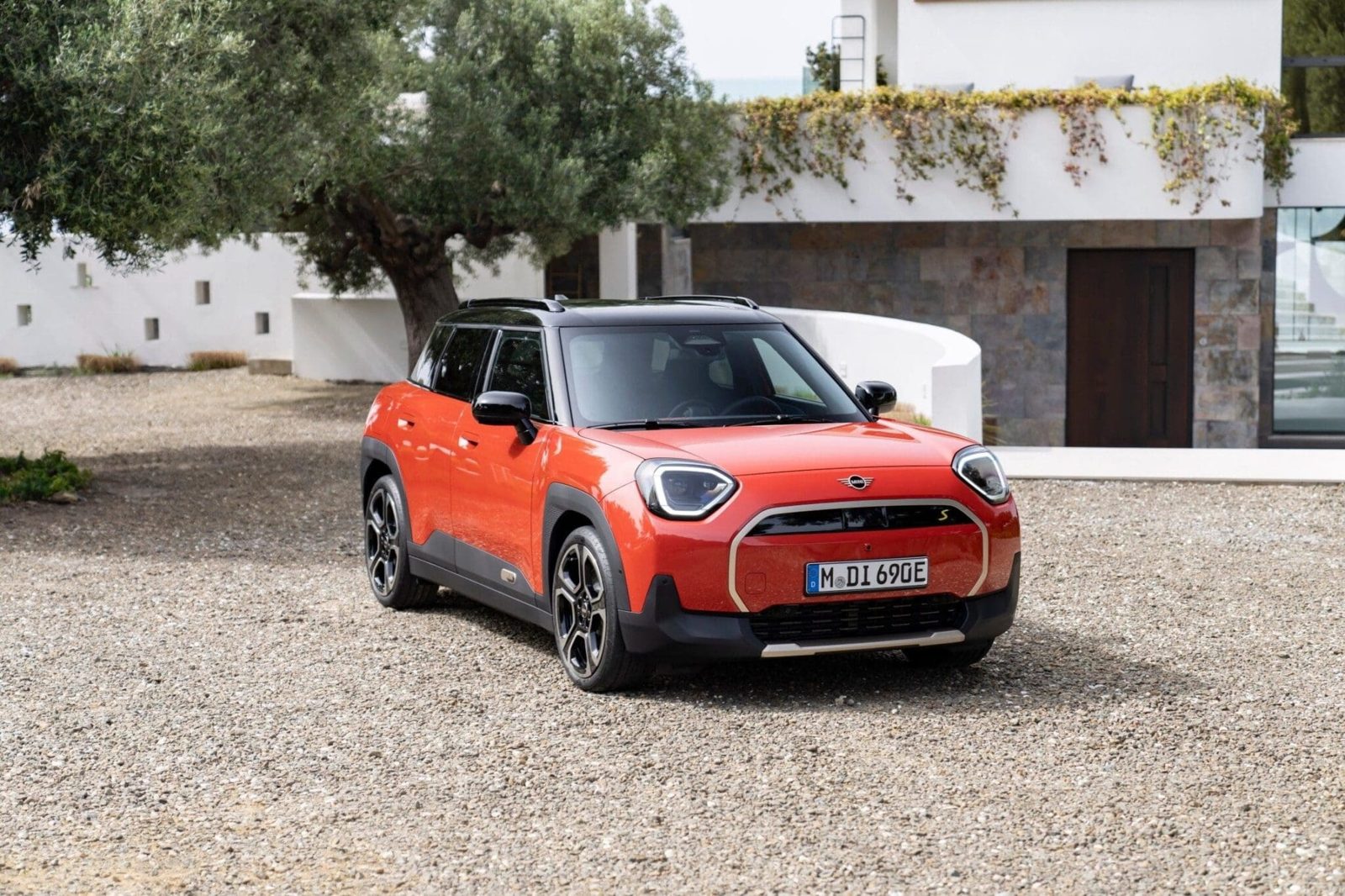 MINI Aceman 2024