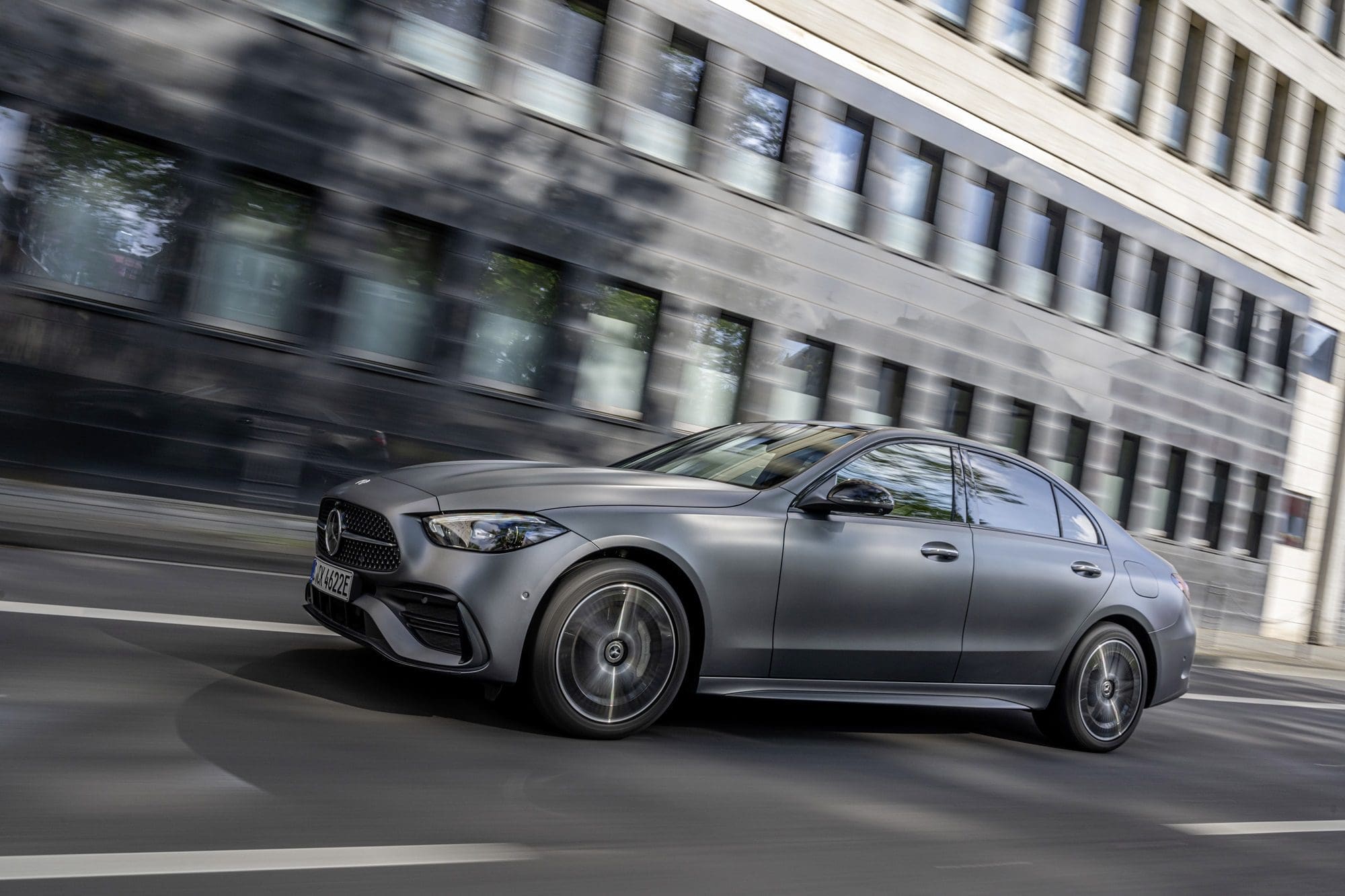 Najnowszy Mercedes Klasy C to lider bezpieczeństwa w najnowszych testach Euro NCAP z wynikiem 182 punktów