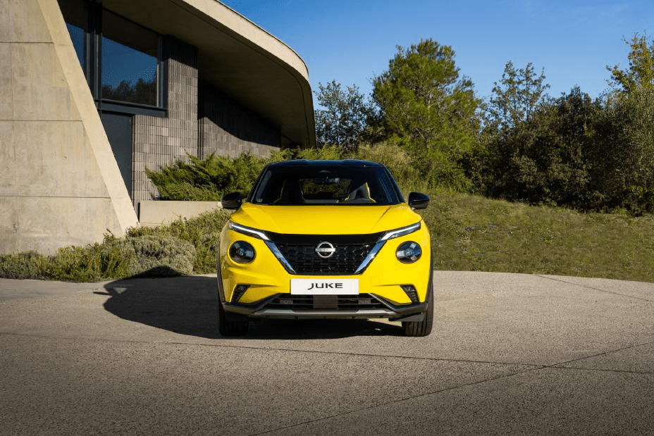 Nissan Juke żółty 2024