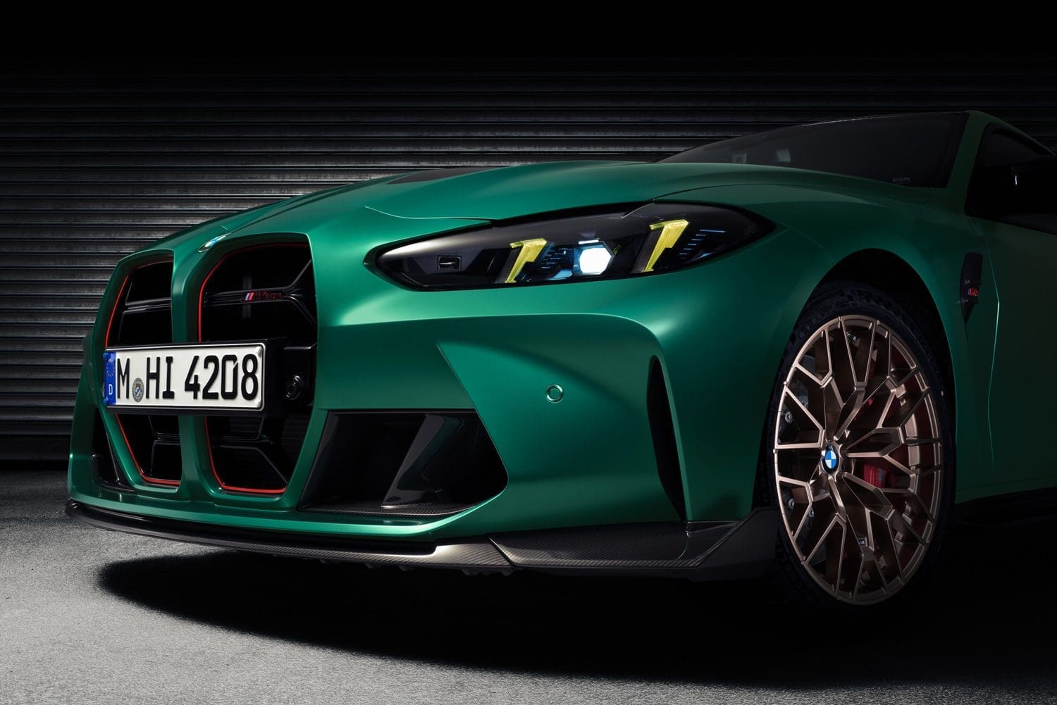 Nowe BMW M4 CS. Kulminacja nowoczesnej technologii i wyścigowych emocji