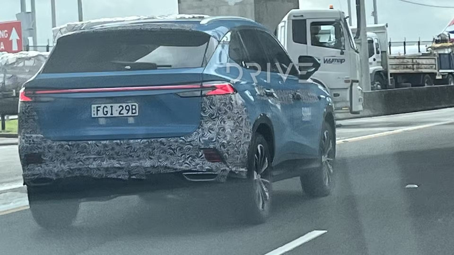 Nowy MG HS 2025