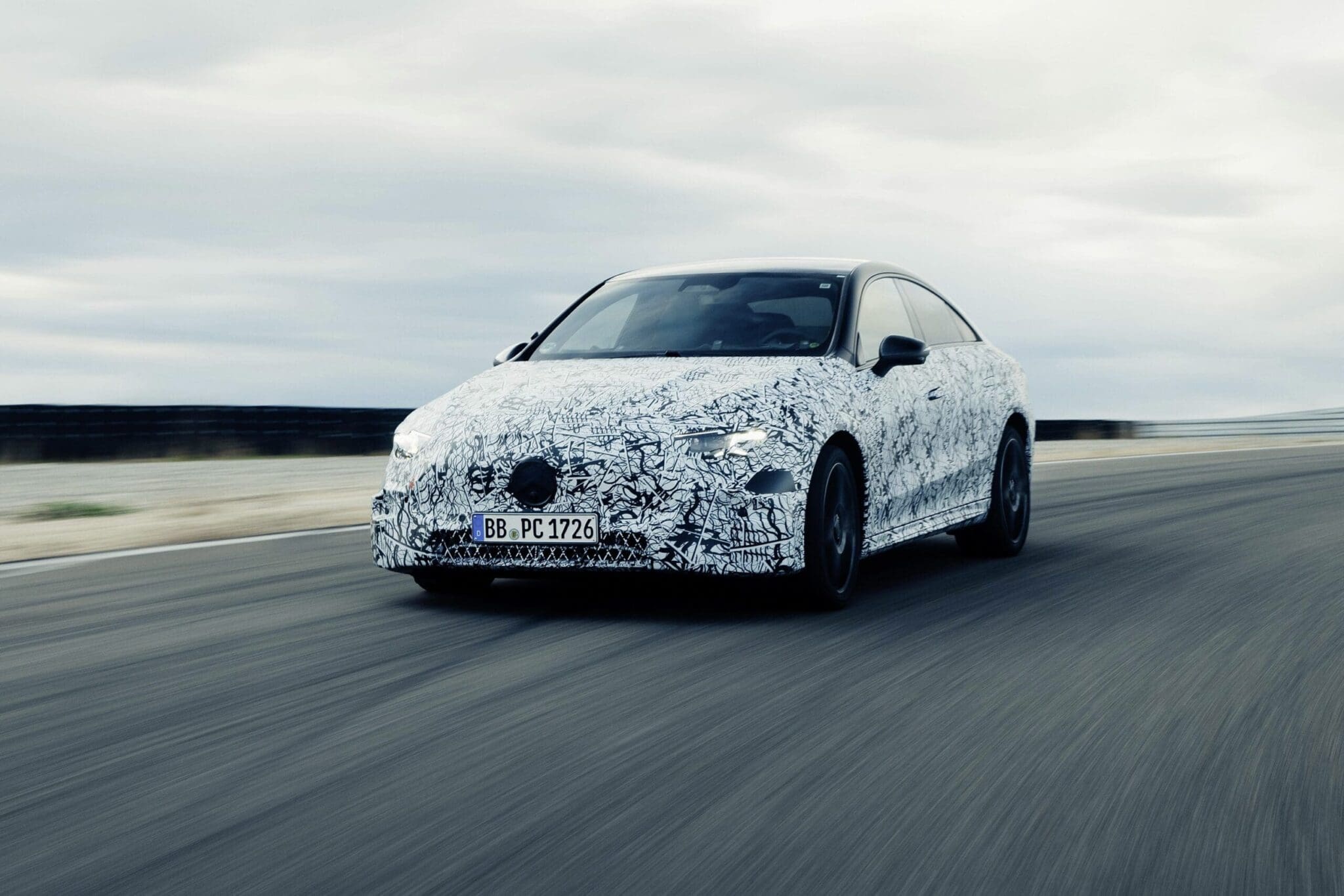 Nowy Mercedes CLA 2025. Z nowym napędem i systemem MB.OS to będzie rewolucja w segmencie premium