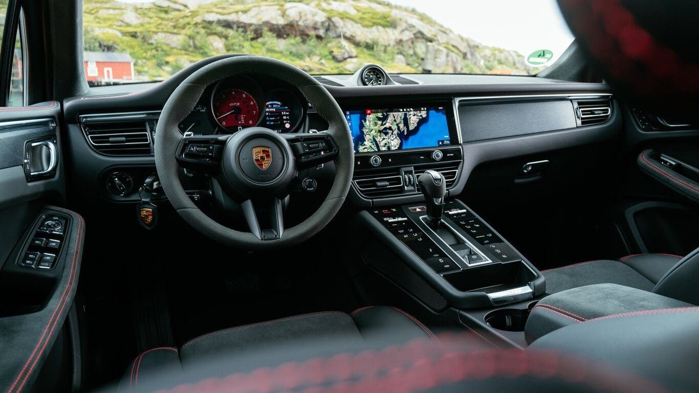 Porsche Macan 2024