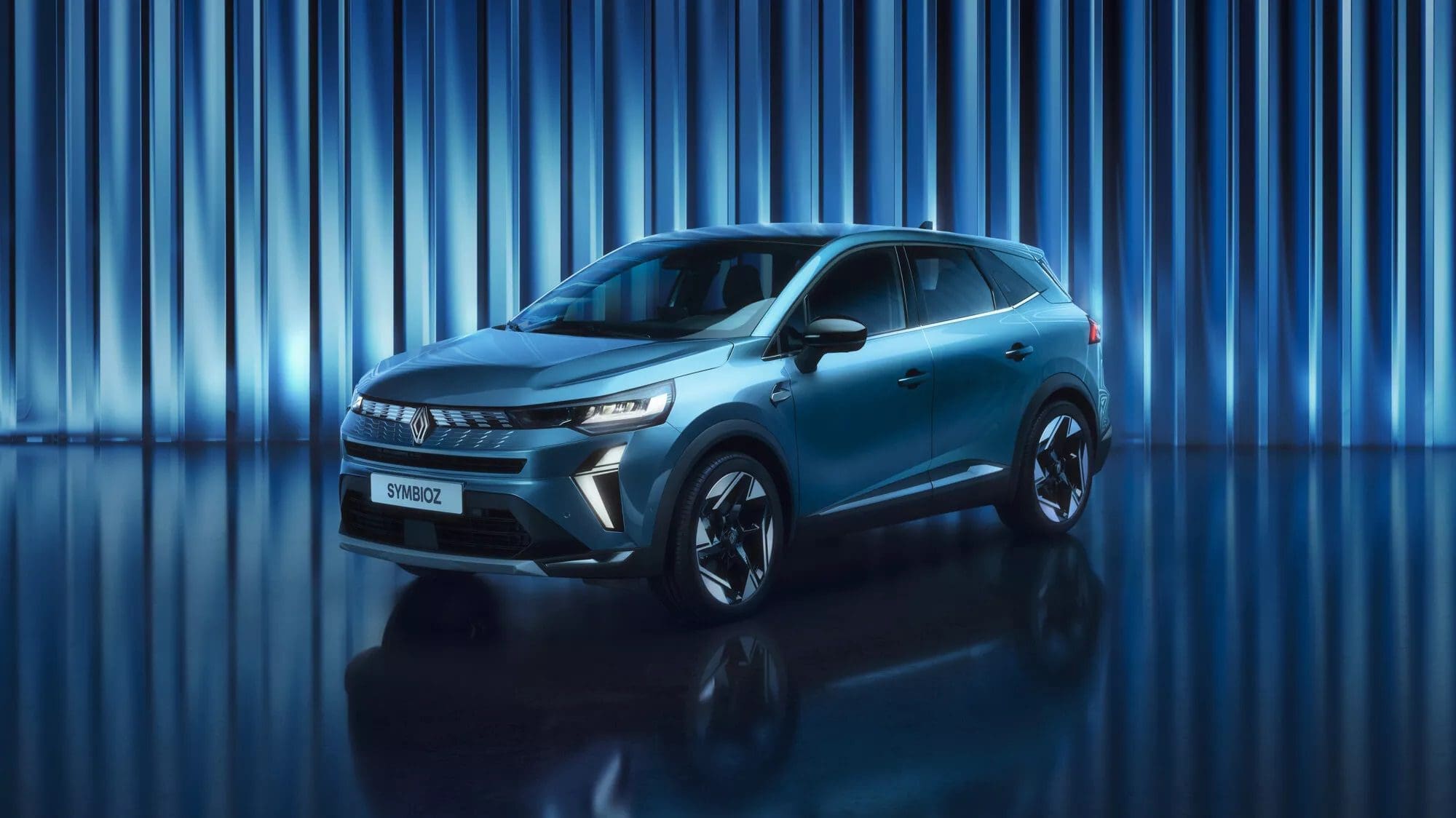 Renault Symbioz 2024 czyli większy brat Renault Captur. Jakie jest wyposażenie i cennik 2024?