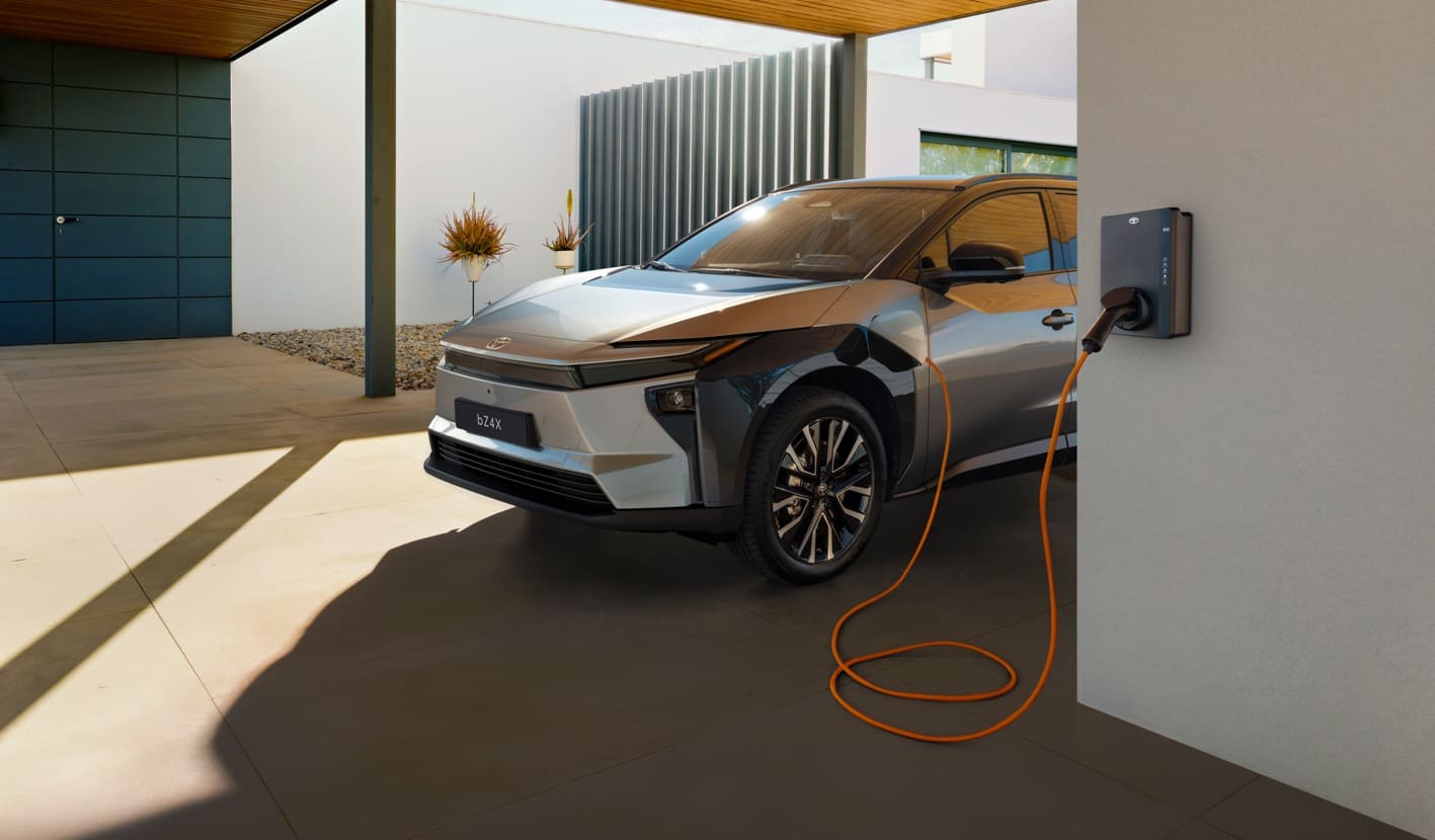 Cena Toyota bZ4X została obniżona. To najlepszy moment na jej zakup!
