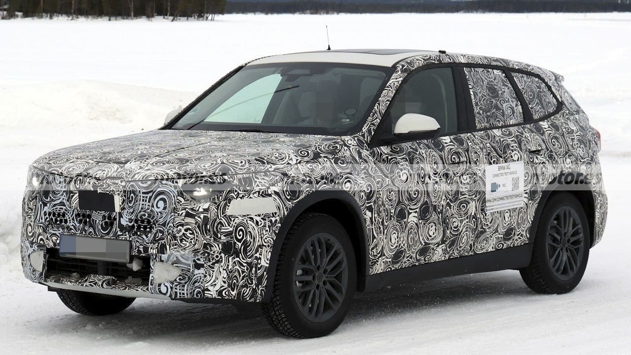 Zdjęcia szpiegowskie nowego BMW X1. Rewolucja „Neue Klasse” w starym ciele?