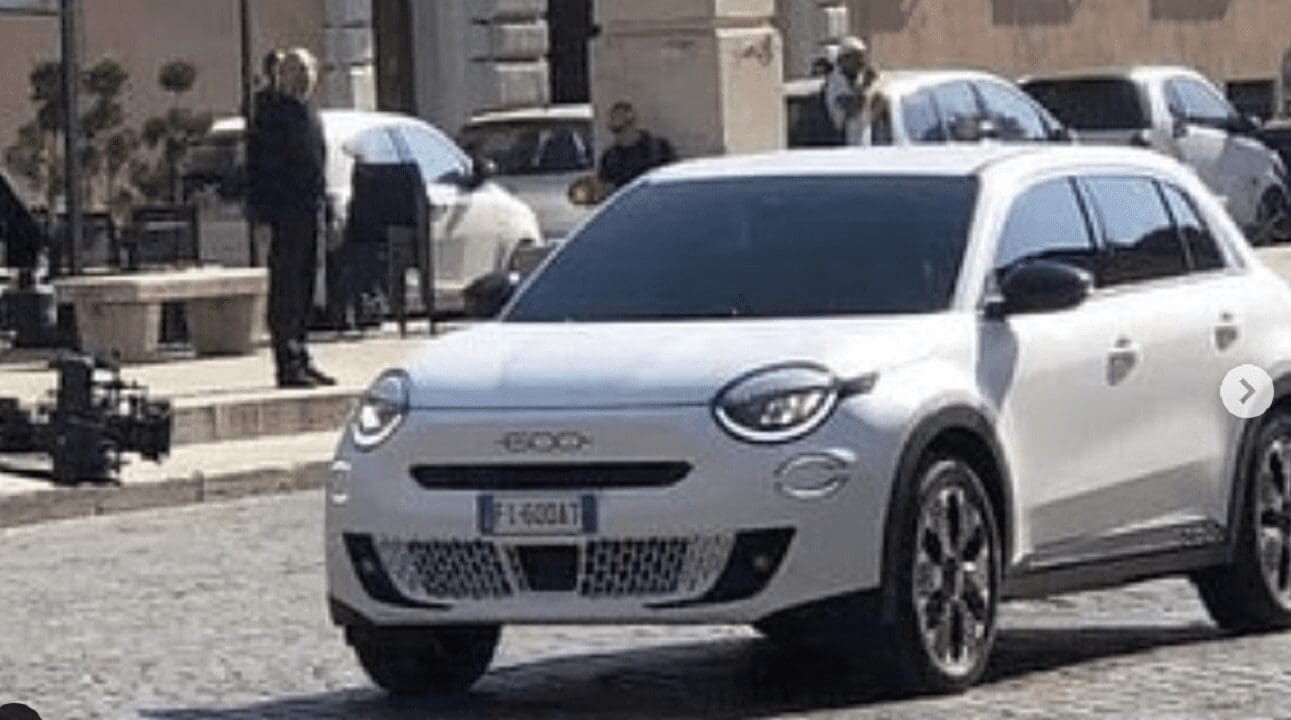 Nowy Fiat 600 przyłapany