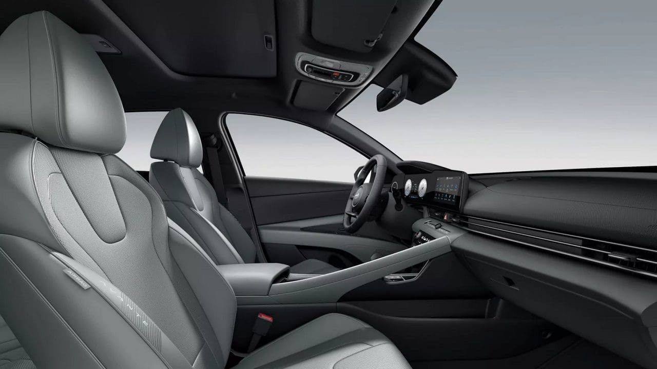 hyundai elantra 2023