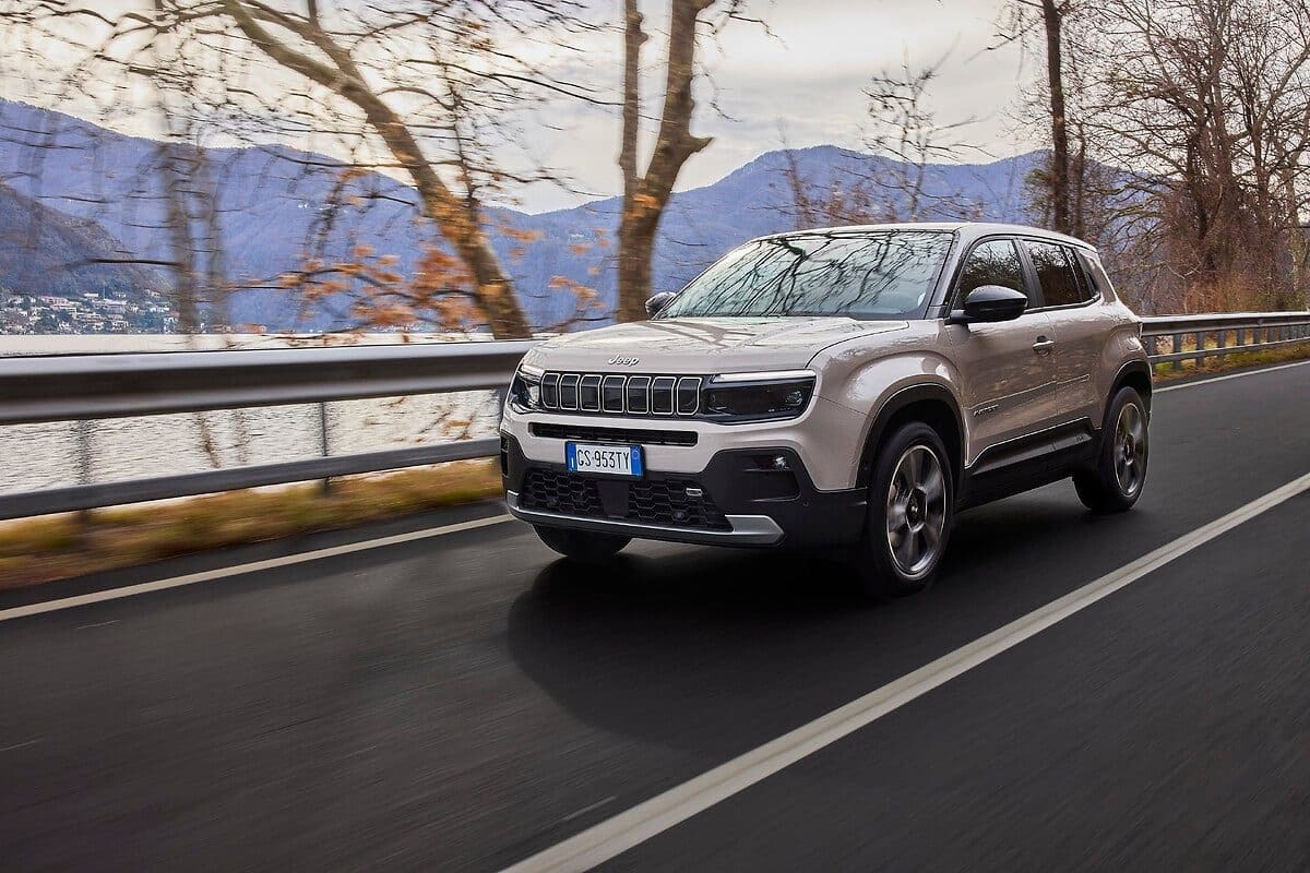 Jeep Avenger Winter Edition 2024 – wyjątkowa oferta z pakietem zimowym