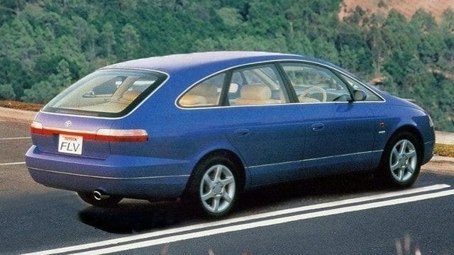 sportowe kombi Lexus FLV