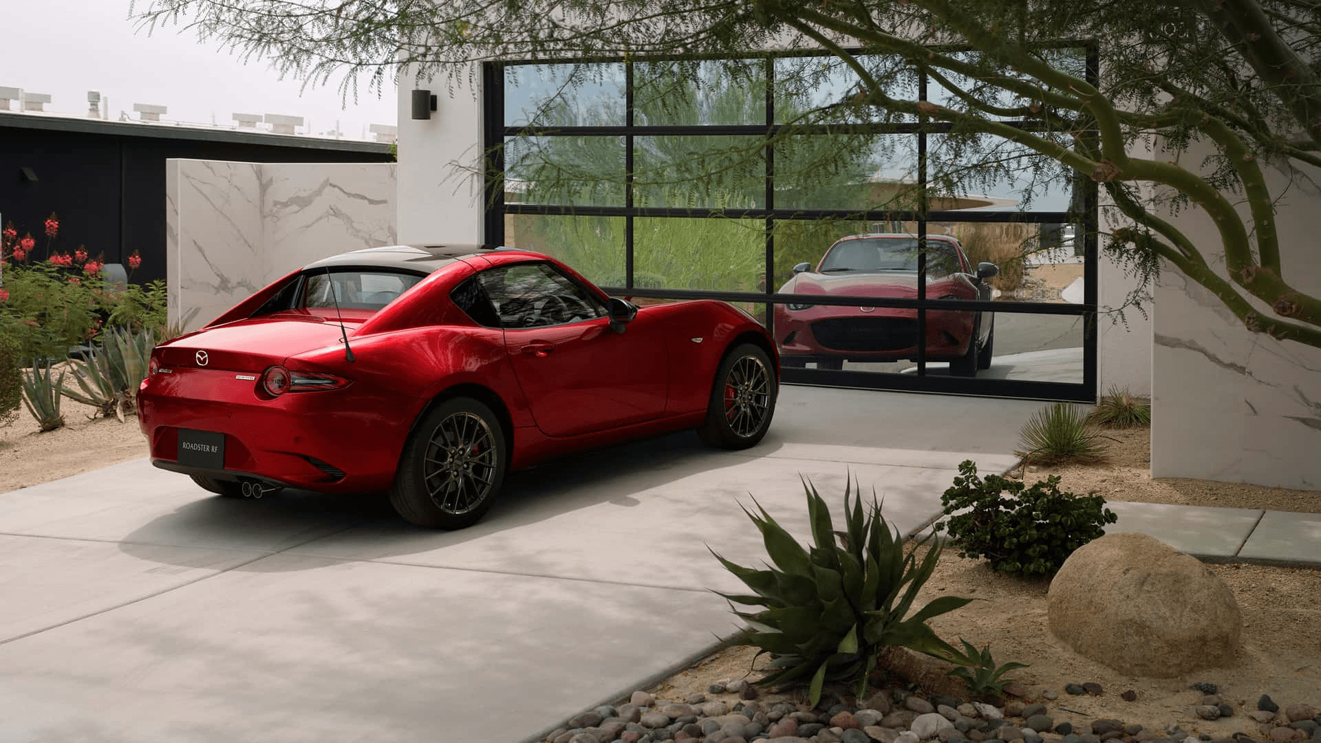 Mazda MX-5 2024. Nowe oblicze drogowej ikony