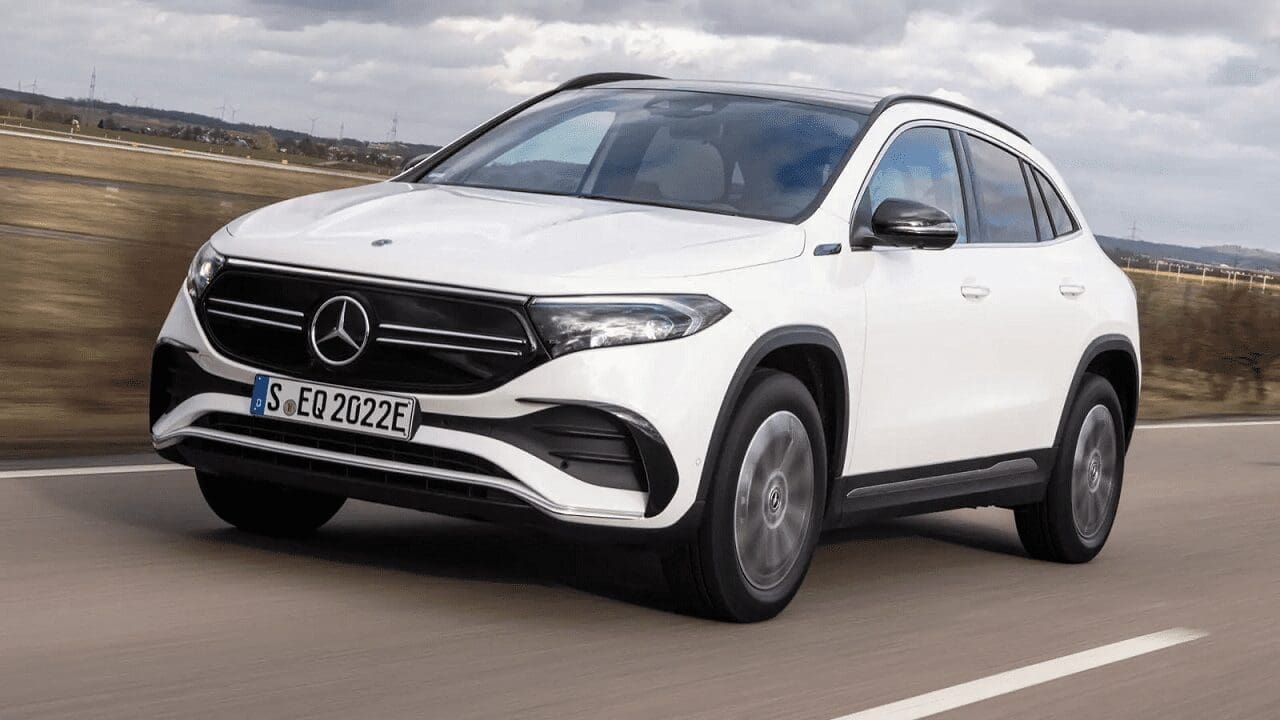 Mercedes EQA. Wyposażenie, cena.