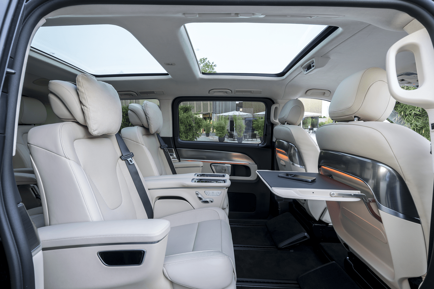 mercedes nowa gama vanów 2024