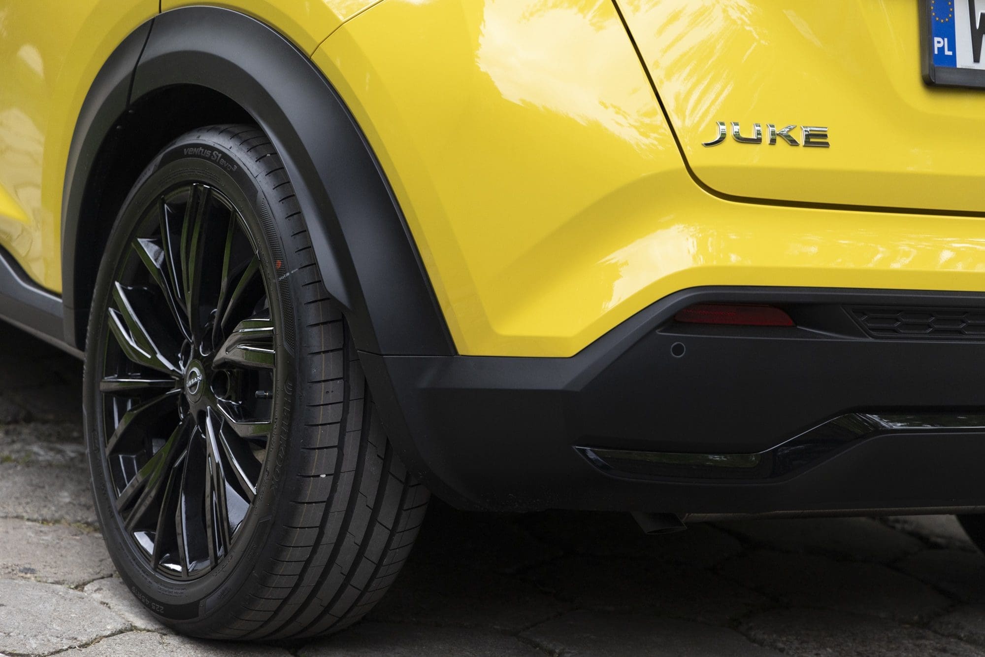 Nowy Nissan Juke 2026. Elektryczna rewolucja w trzeciej generacji kultowego crossovera