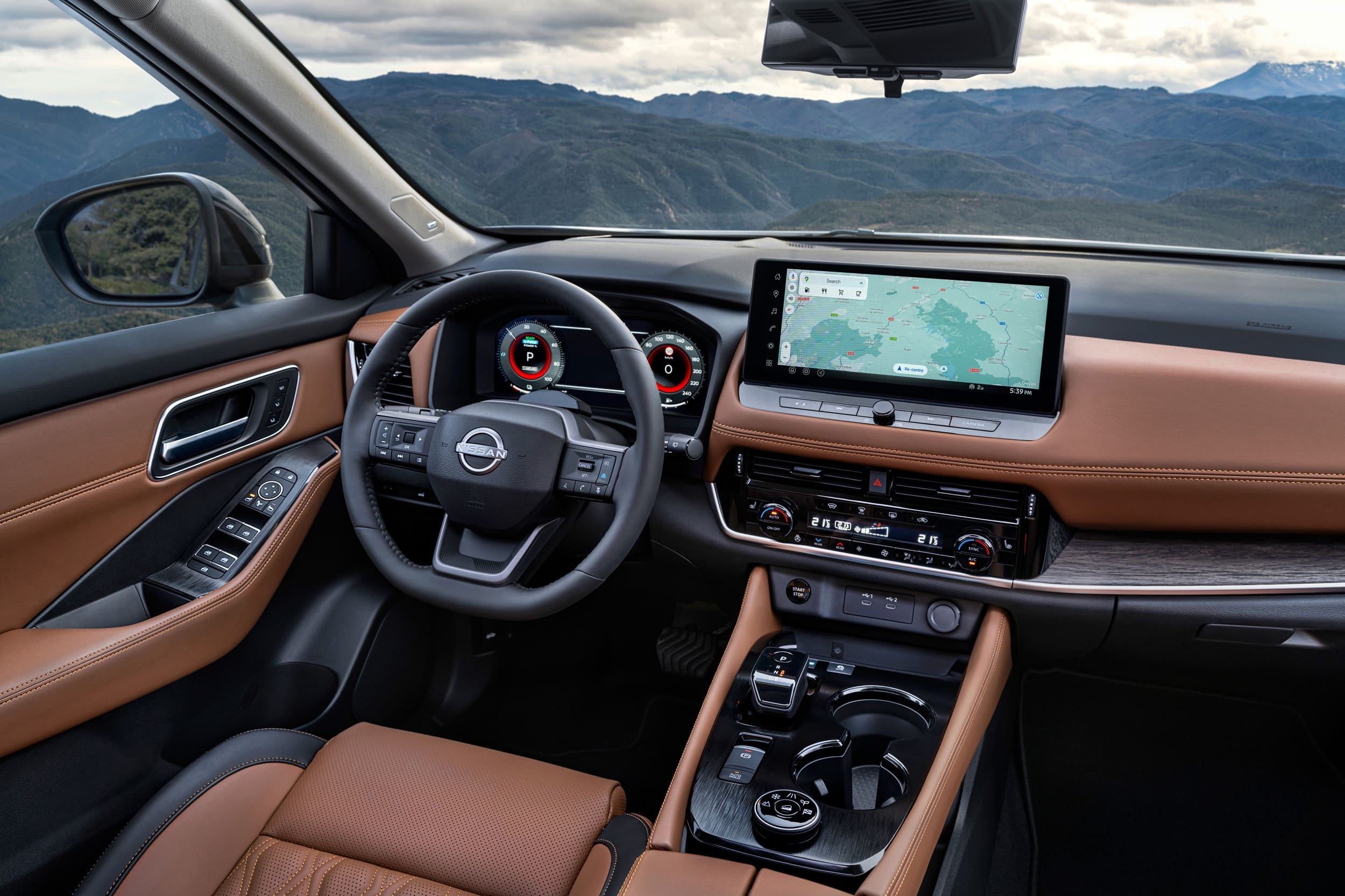 NissanConnect z wbudowanym Google