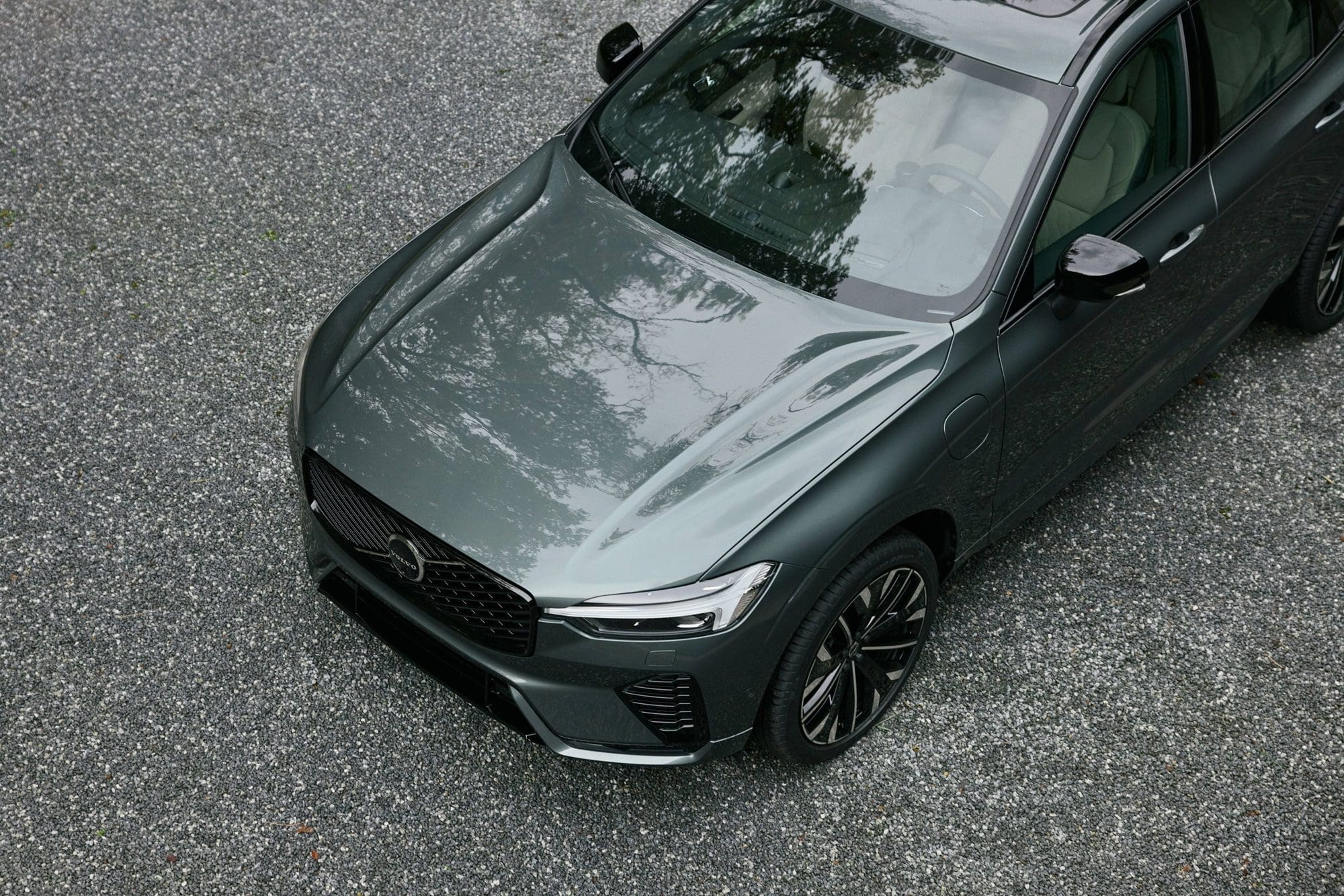 Nowe Volvo XC60 2025. Luksusowy SUV z innowacjami na najwyższym poziomie
