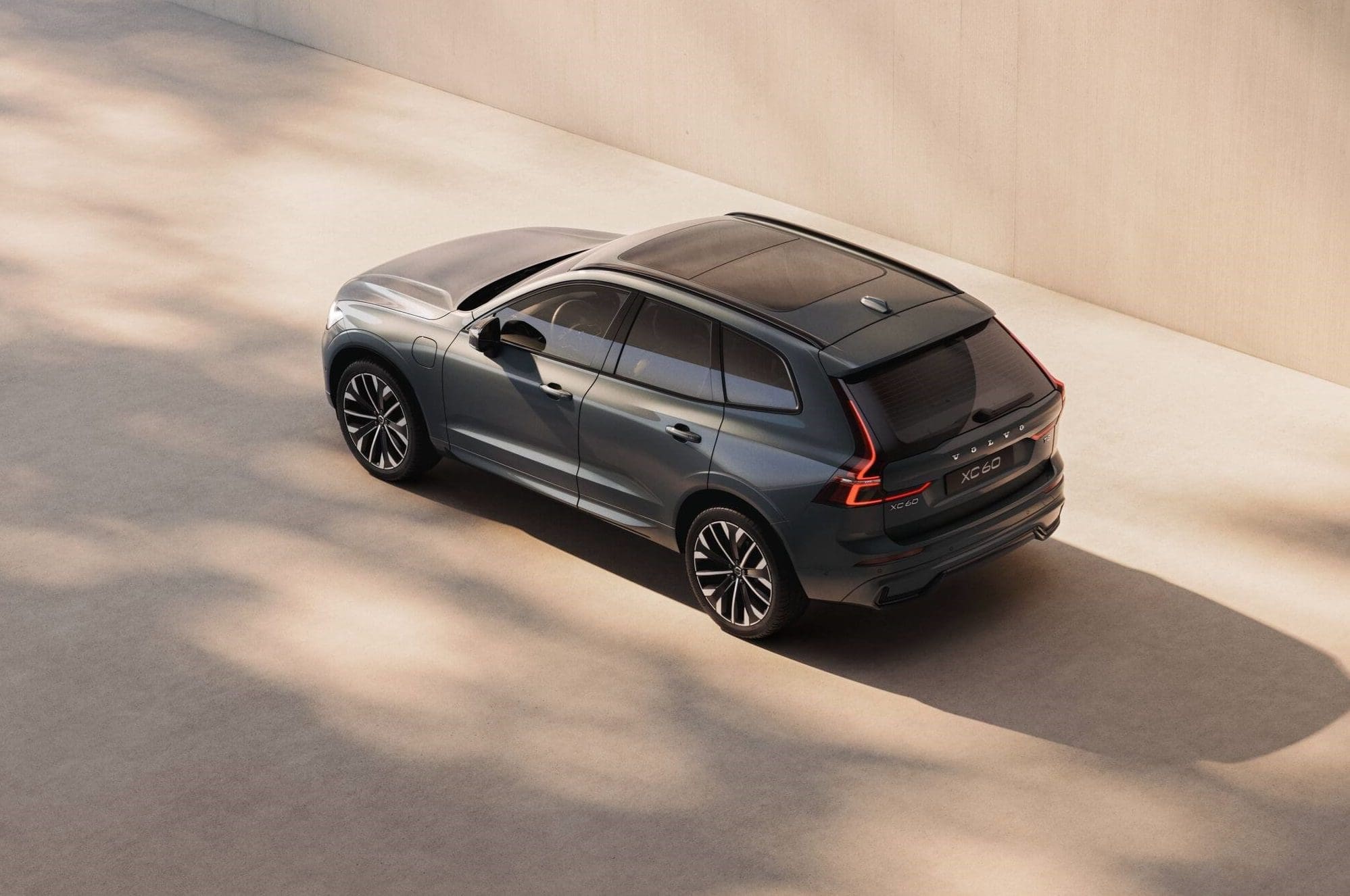 SUV XC60 2025