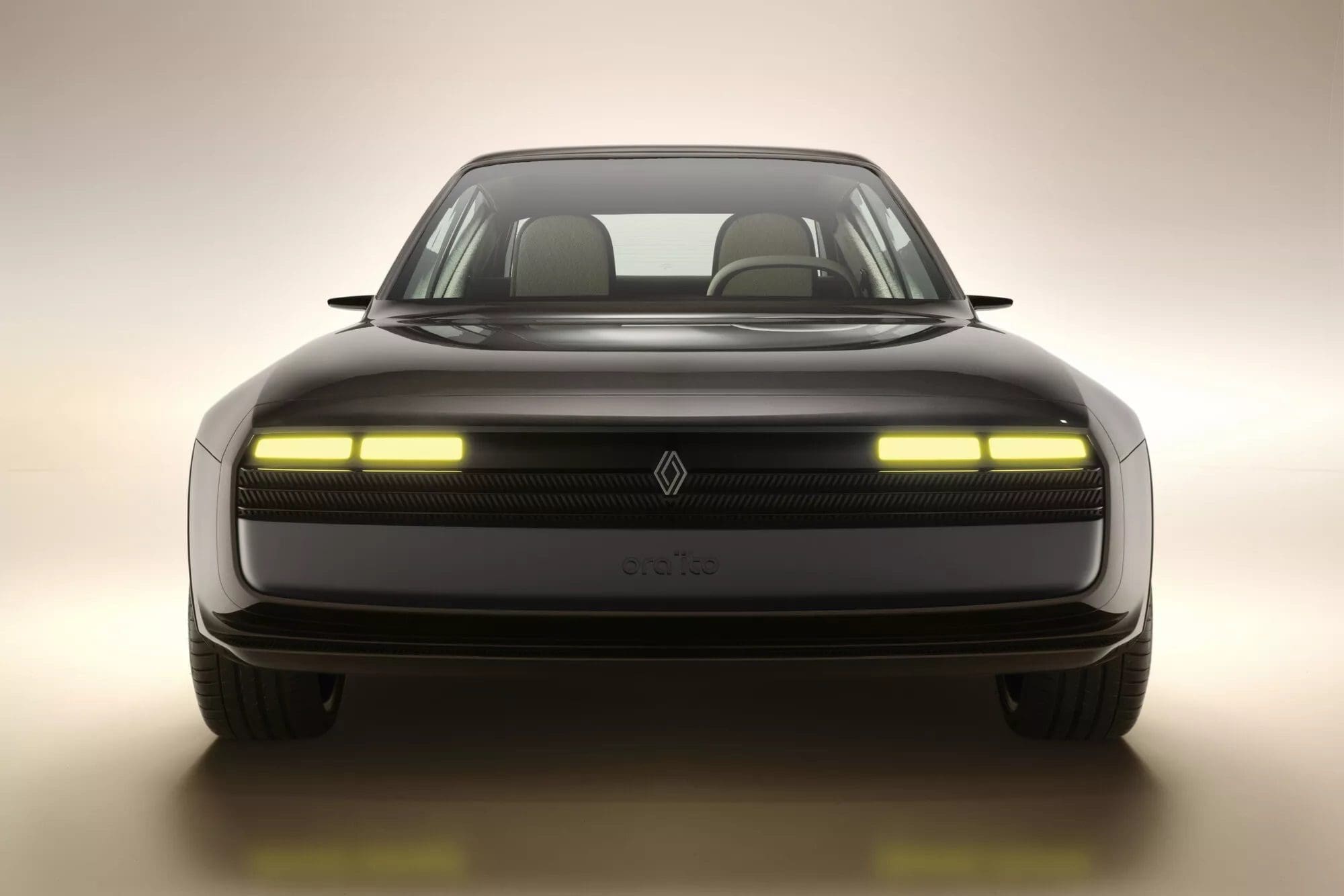 Nowe Renault 17. Powrót ikony w odsłonie elektrycznego coupe restomod