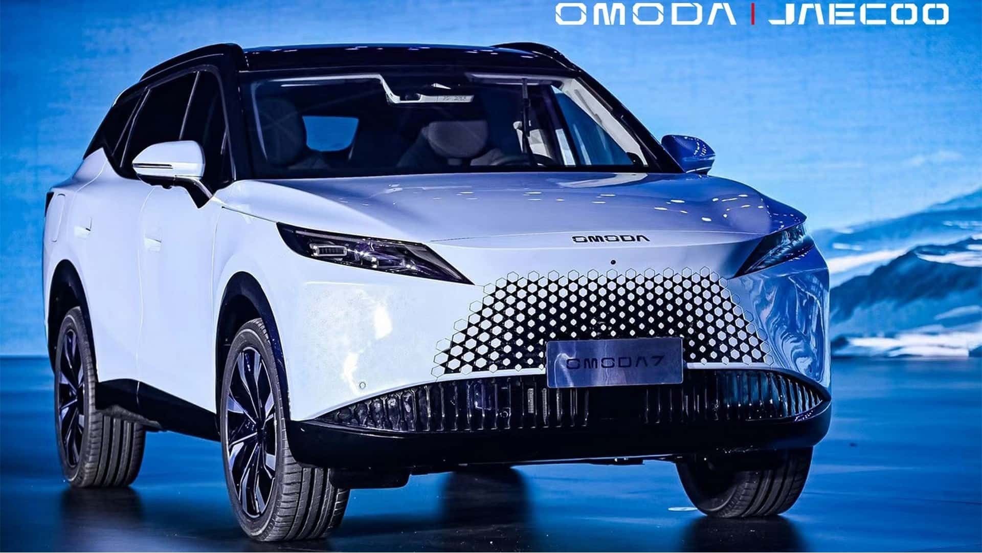 Chery Omoda 7 zaprezentowana. Duży SUV z luksusowym wnętrzem
