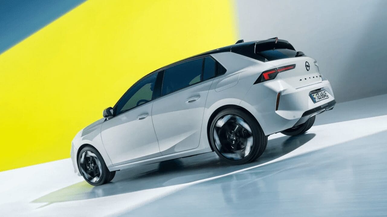 Opel Astra GSe 2023 powraca