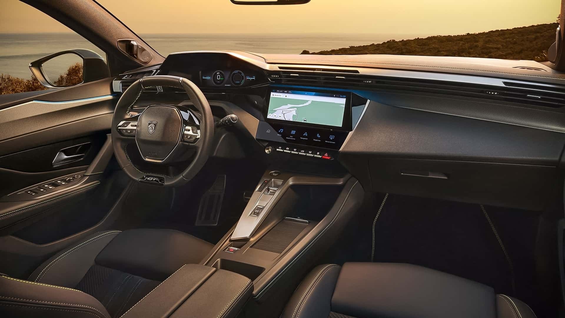 Hybrydowy Peugeot 408, elektryczny Peugeot E-408, źródło: Peugeot
