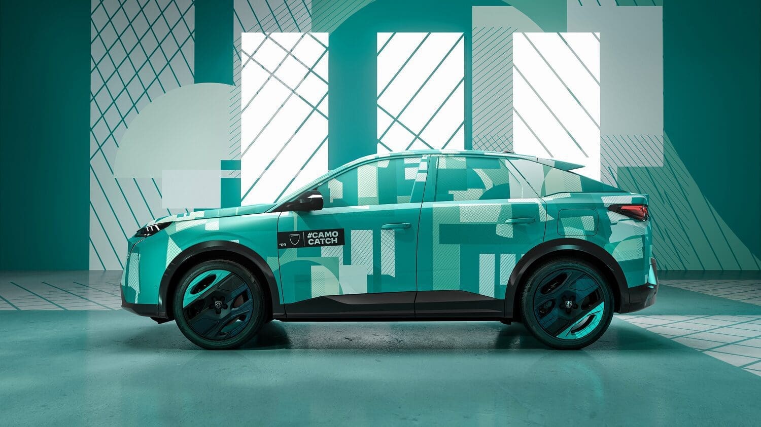 Nowy Peugeot e-3008. Przedpremierowe zdjęcia i informacje