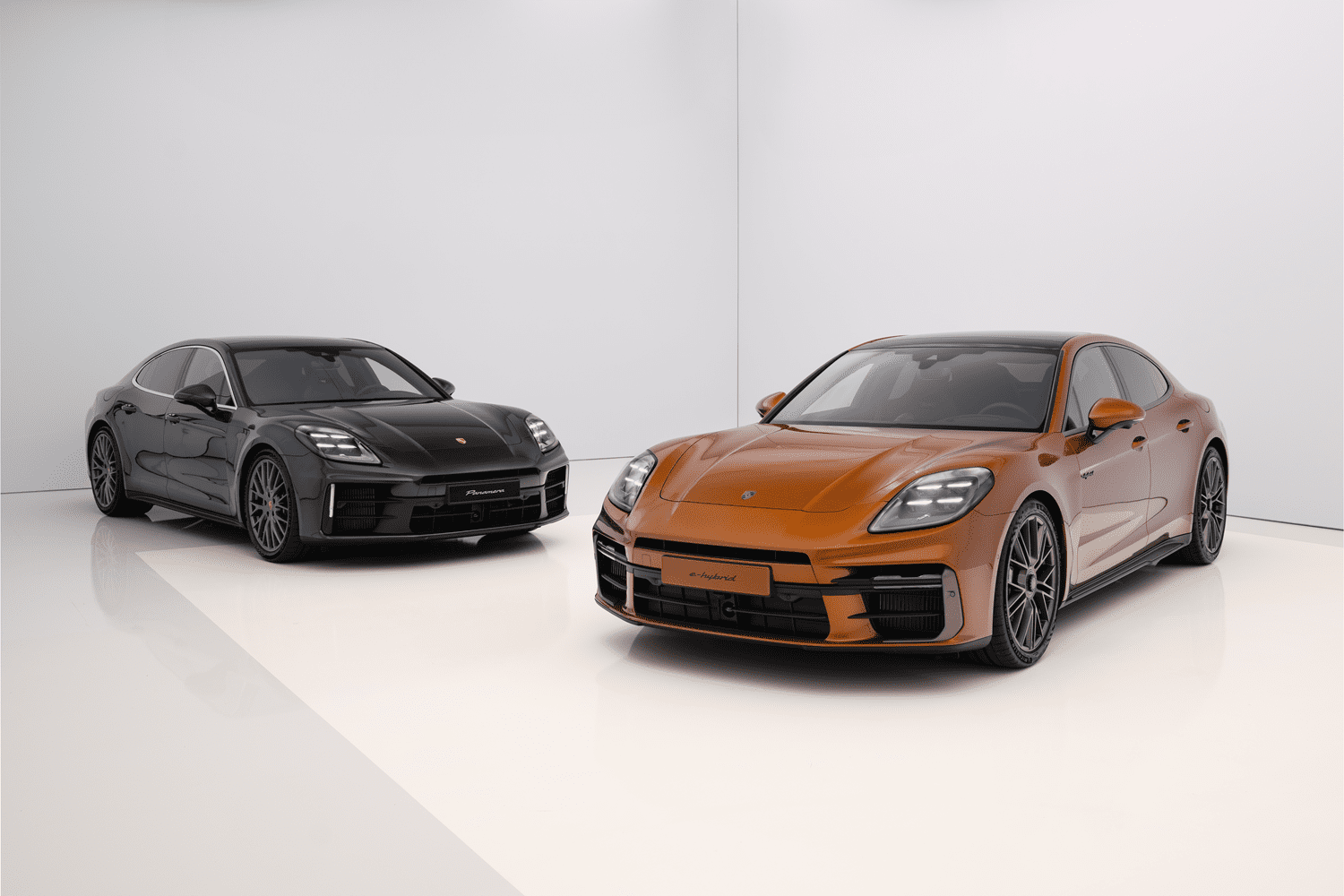 Nowe Porsche Panamera. Sport, luksus, nowe technologie. Wszystko połączone z nowym V8
