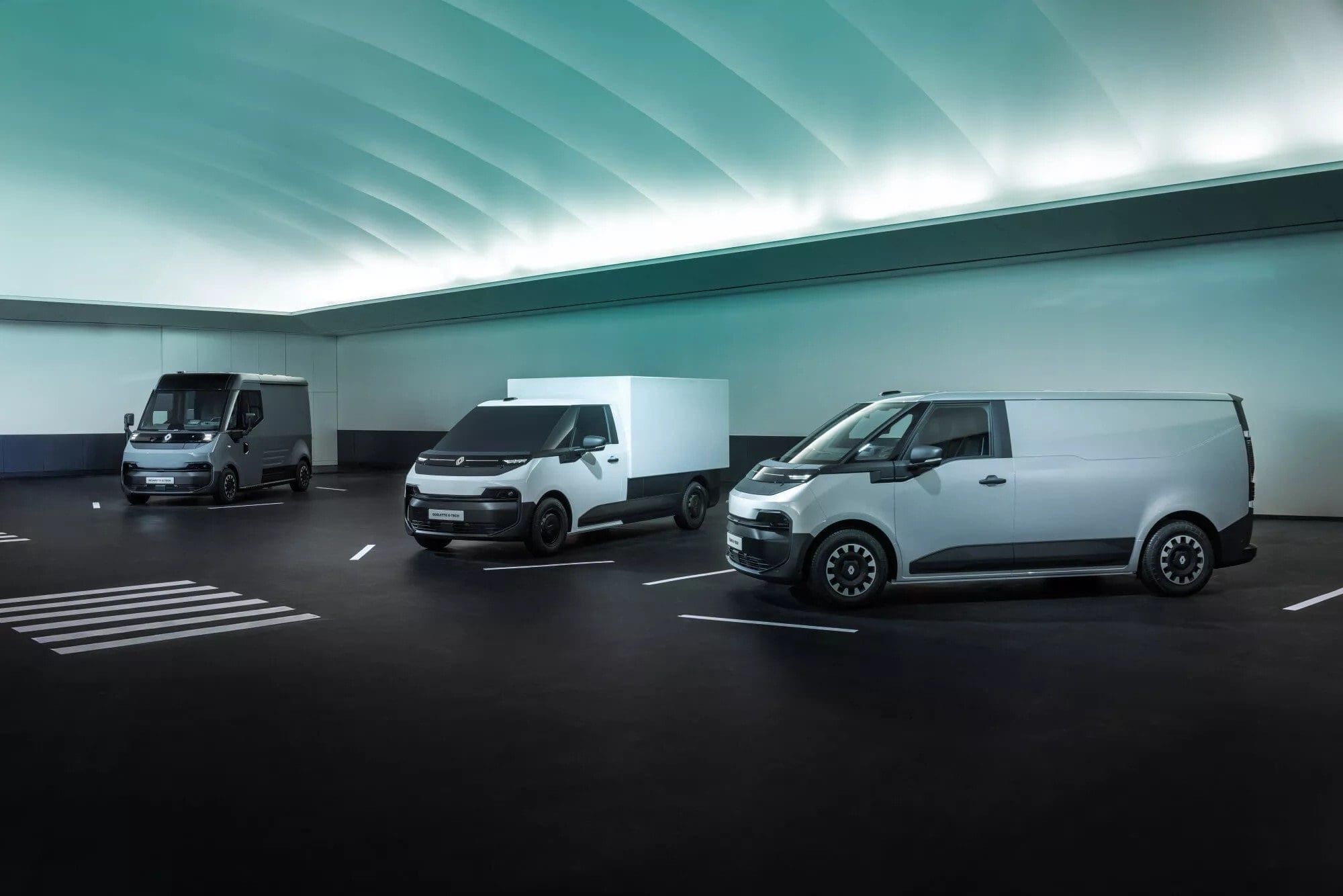 Renault Trafic 2026, elektryczne Renault Estafette i Goelette E-Tech już za rogiem. Rewolucja wśród dostawczaków