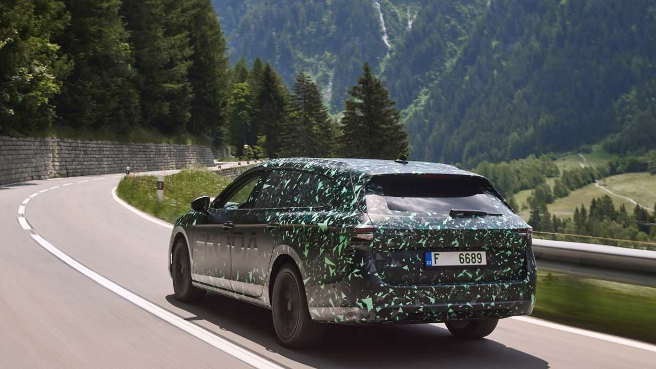 skoda superb 2024