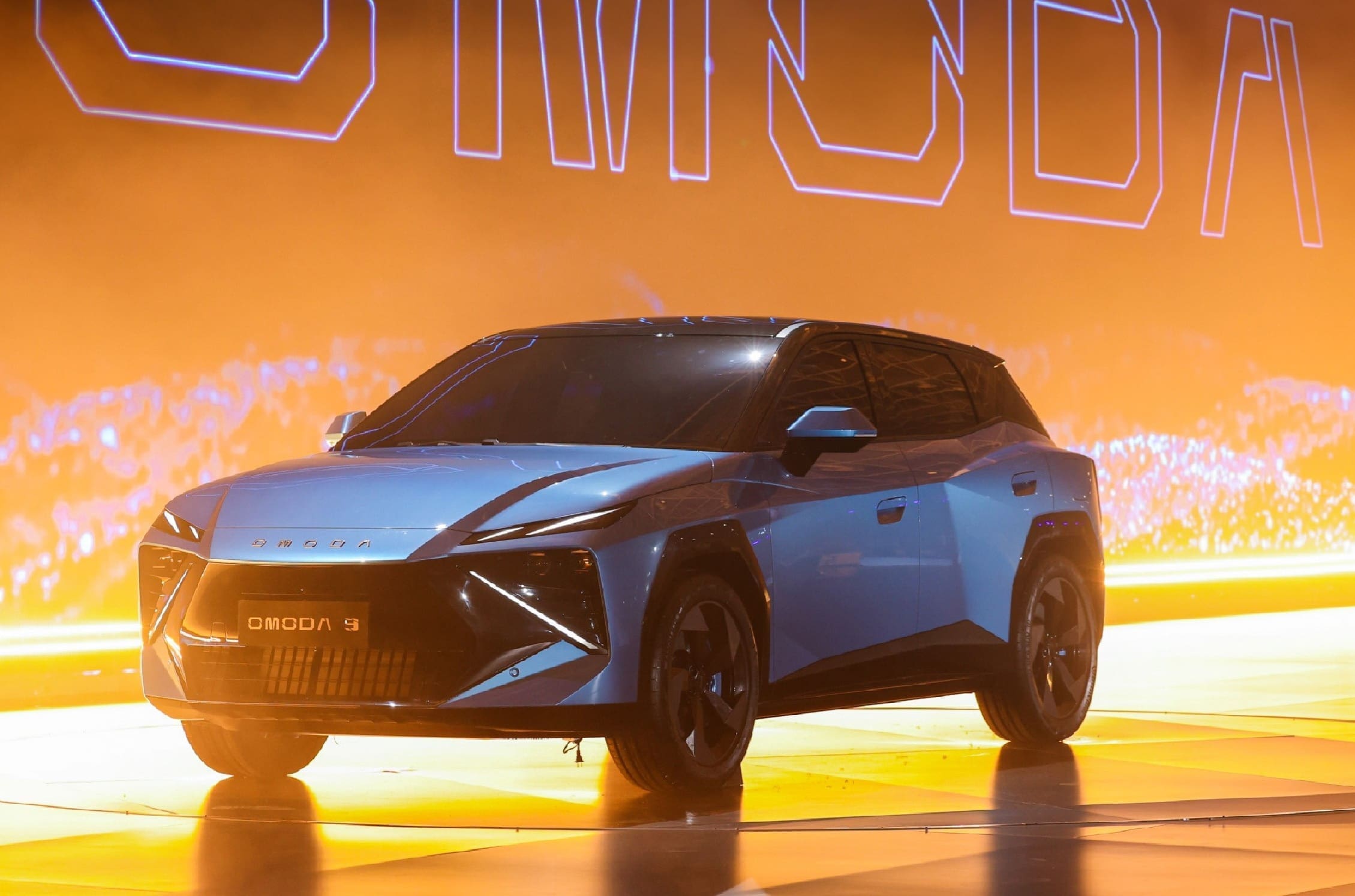 Nowa OMODA 3 i OMODA 5 Hybrid już niedługo w Polsce. Strategia marki OMODA JAECOO na rok 2025 – 2026
