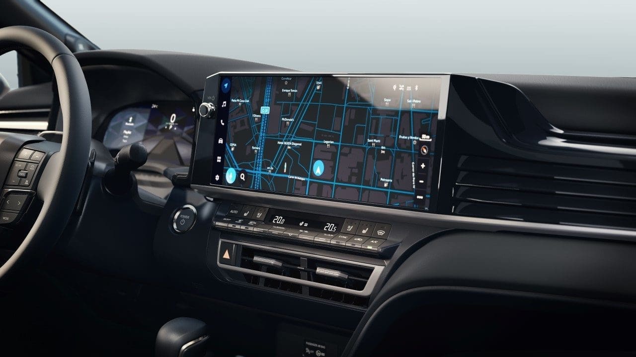 toyota camry 2024 hybryda 5 generacji cennik