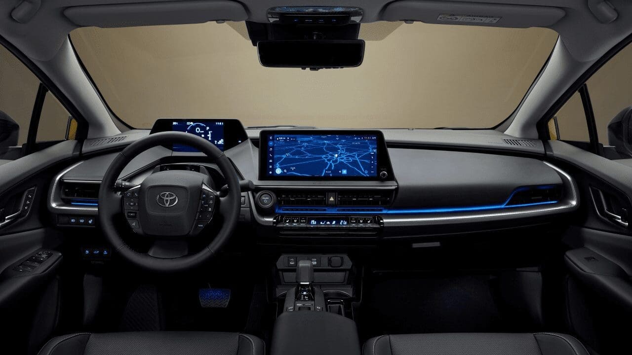 toyota prius wnętrze