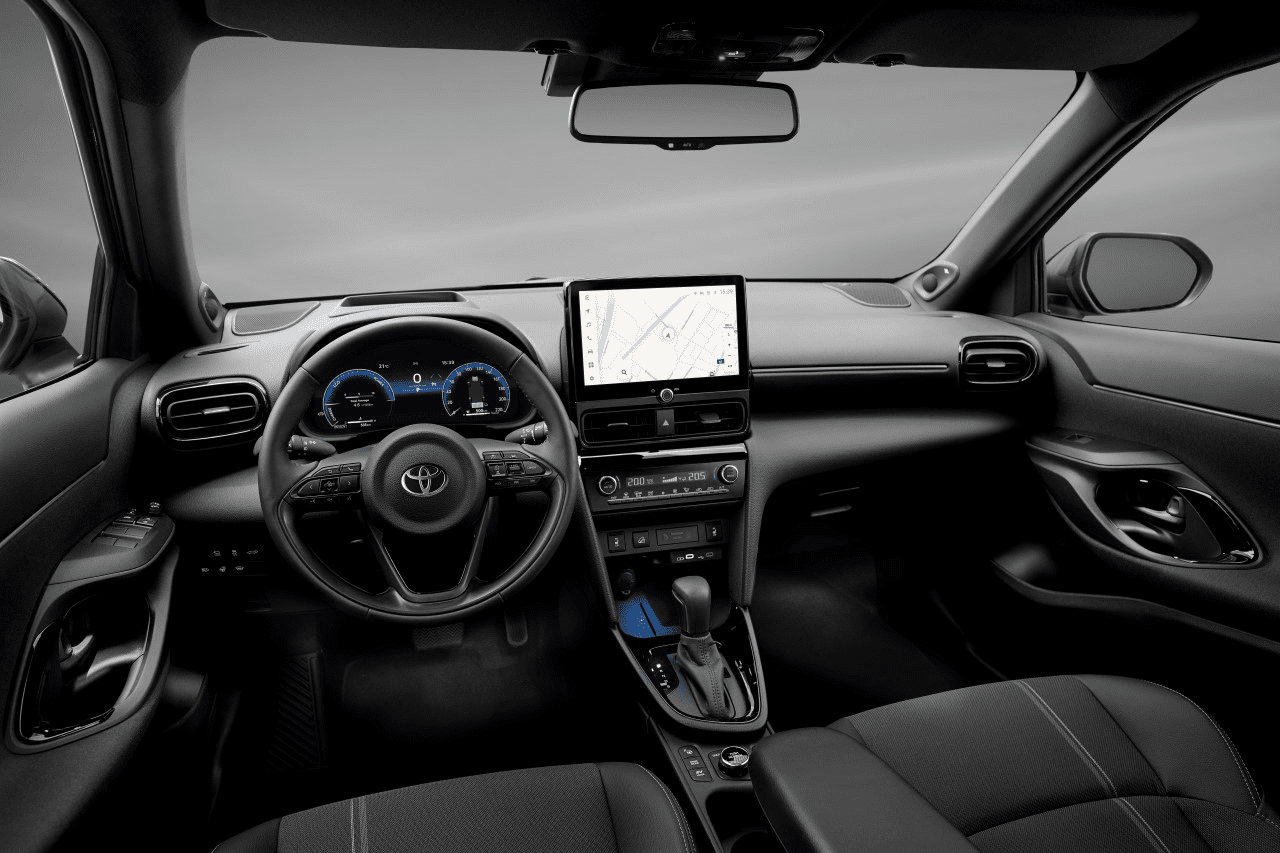 toyota yaris cross