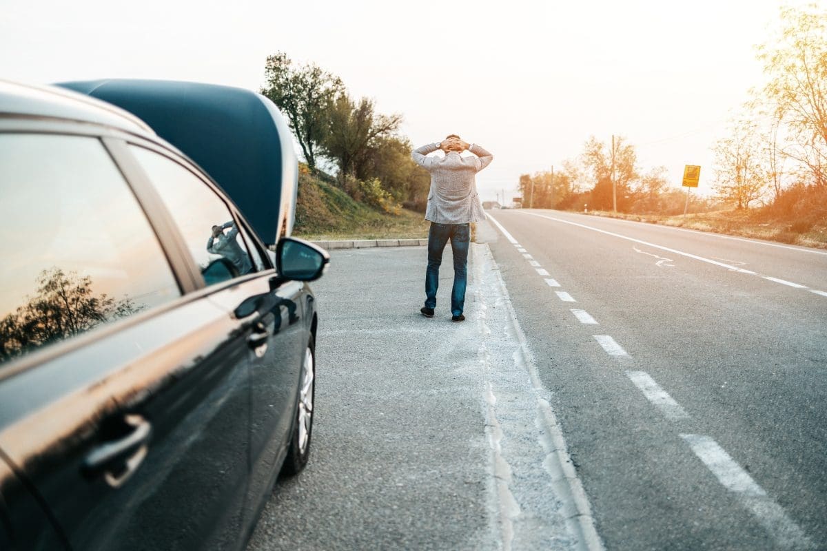 Ubezpieczenie assistance – co to jest, jak działa, co obejmuje?