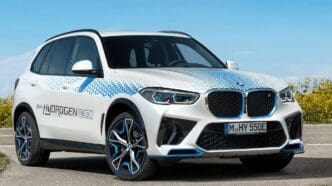 BMW M2 CS
