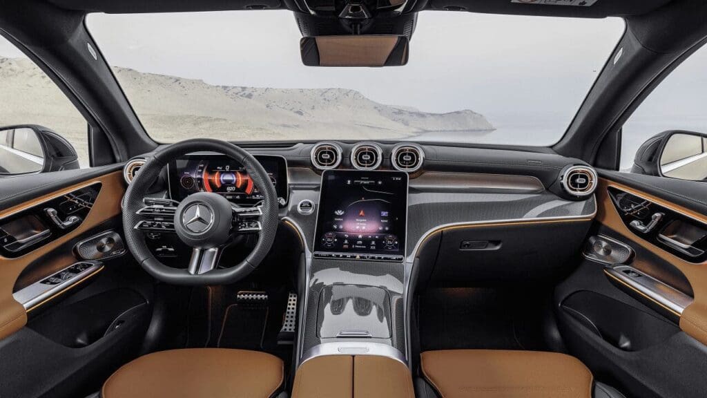 Mercedes GLC Coupe 2024 wnętrze