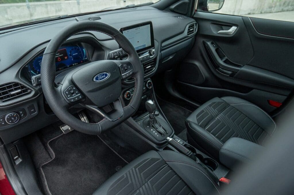 Ford Puma Vivid Ruby Edition