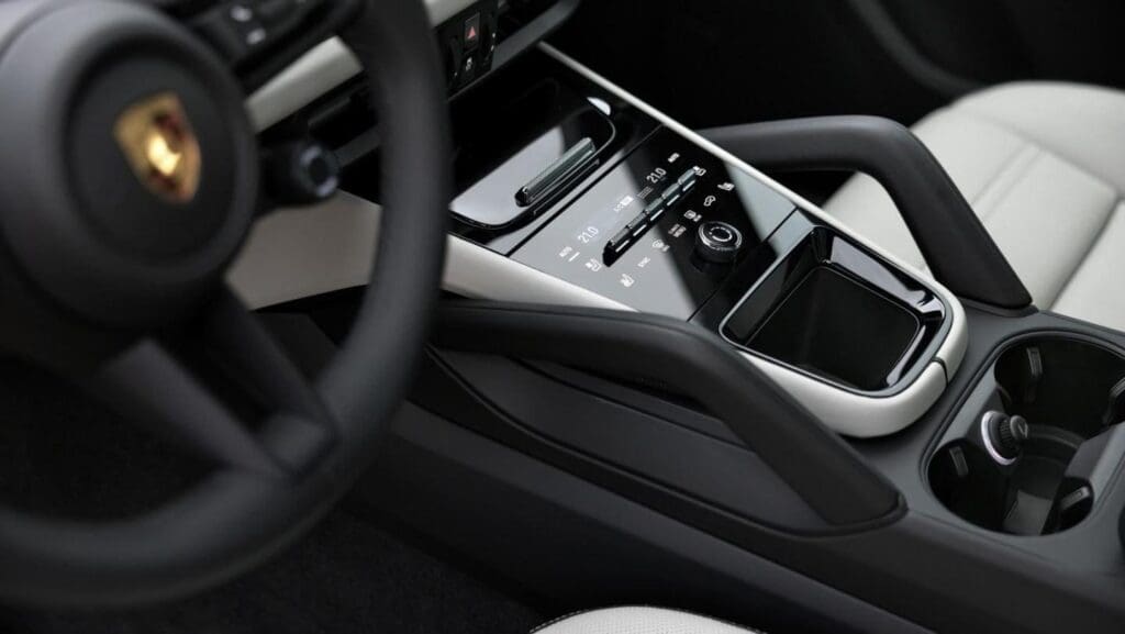 Porsche Cayenne 2023