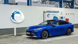 Toyota wprowadzi nowe wodorowe ogniwa paliwowe w 2026