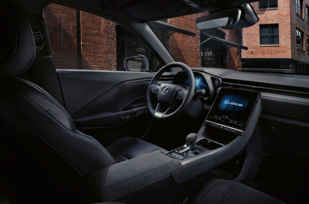 Lexus LBX