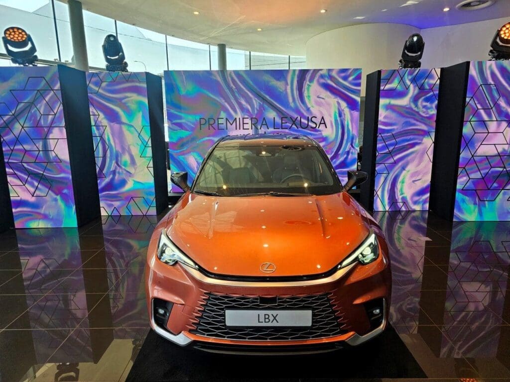 Lexus LBX