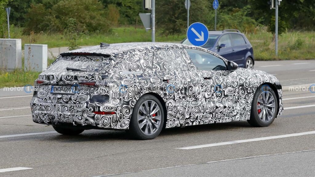 Audi A6 avant e-tron 2024
